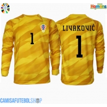 Camisa de time de futebol Croácia Dominik Livakovic #1 Goleiro Replicas 1º Equipamento Europeu 2024 Manga Comprida